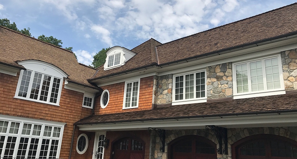 Cedar Shake Tapersawn siding
