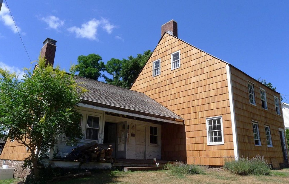 Cedar Shake Tapersawn siding
