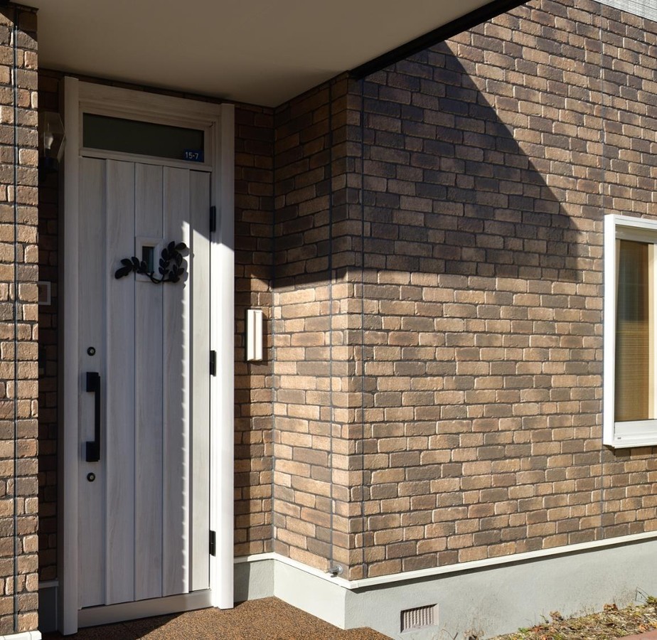 Ceraclad ceramic coated panels Chateau Brick